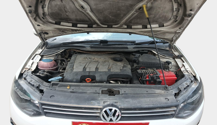 2014 Volkswagen Vento HIGHLINE DIESEL 1.6, Diesel, Manual, 86,691 km, exterior