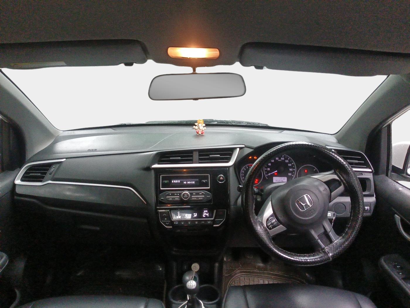 2018 Honda BR-V 1.5L I-VTEC S, Petrol, Manual, 52,580 km, interior