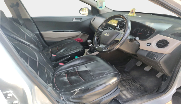 2014 Hyundai Xcent SX 1.2 (O), Petrol, Manual, 75,578 km, interior