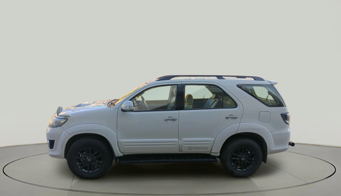 2015 Toyota Fortuner 3.0 4X2 MT, Diesel, Manual, 1,19,847 km, exterior