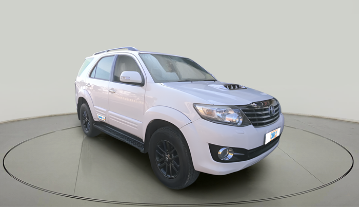 2015 Toyota Fortuner 3.0 4X2 MT, Diesel, Manual, 1,19,847 km, exterior