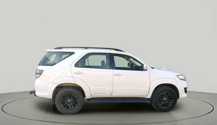 2015 Toyota Fortuner 3.0 4X2 MT, Diesel, Manual, 1,19,847 km, exterior