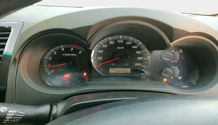 2015 Toyota Fortuner 3.0 4X2 MT, Diesel, Manual, 1,19,847 km, interior