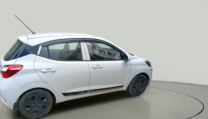 2020 Hyundai GRAND I10 NIOS MAGNA CORPORATE EDITION 1.2 KAPPA VTVT, Petrol, Manual, 38,985 km, exterior