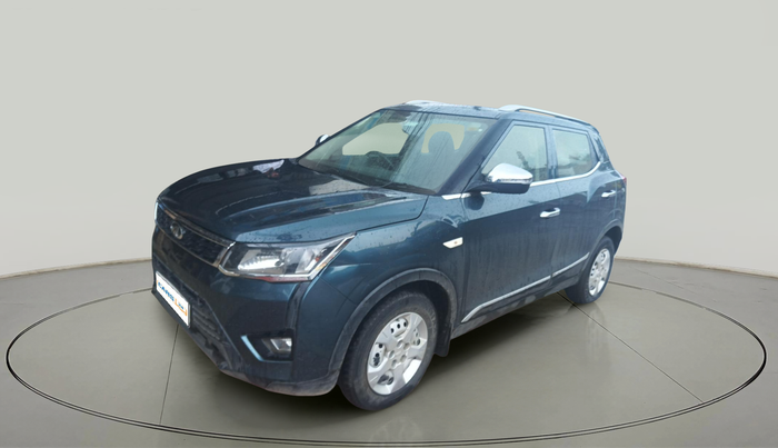 2021 Mahindra XUV300 W4 1.5 DIESEL, Diesel, Manual, 99,987 km, exterior