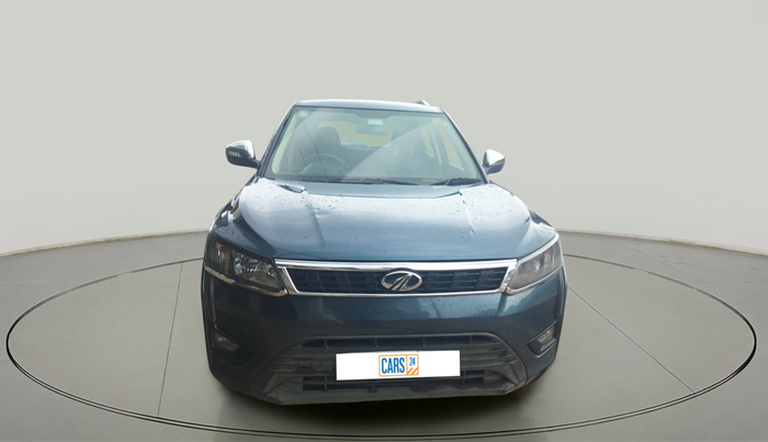 2021 Mahindra XUV300 W4 1.5 DIESEL, Diesel, Manual, 99,987 km, exterior