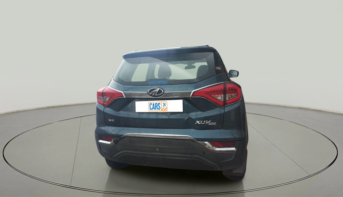 2021 Mahindra XUV300 W4 1.5 DIESEL, Diesel, Manual, 99,987 km, exterior