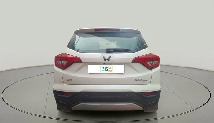 2023 Mahindra XUV300 W8 1.5 DIESEL, Diesel, Manual, 35,538 km, exterior