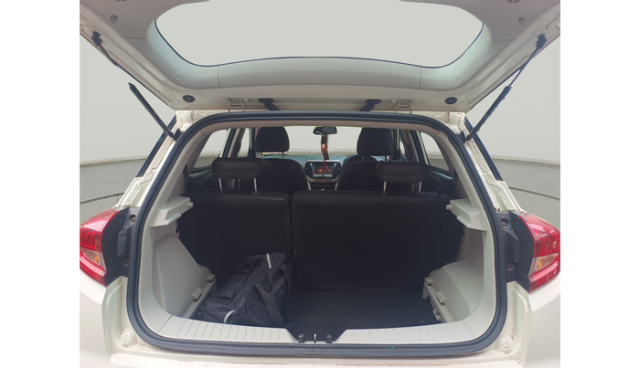 2023 Mahindra XUV300 W8 1.5 DIESEL, Diesel, Manual, 35,538 km, exterior