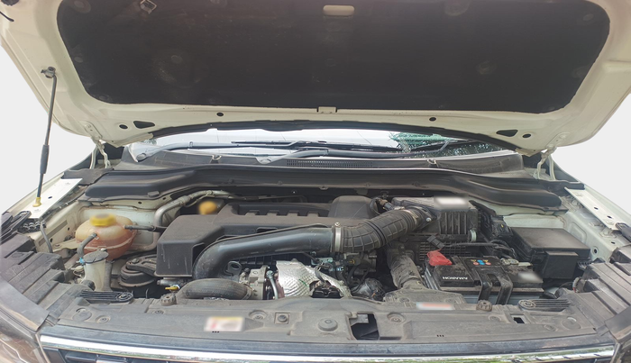 2023 Mahindra XUV300 W8 1.5 DIESEL, Diesel, Manual, 35,538 km, exterior