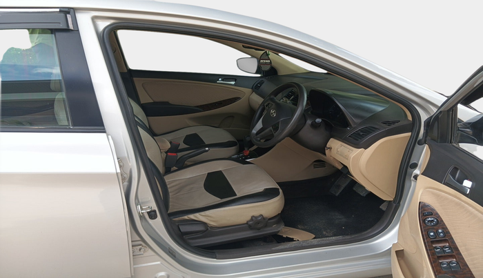 2015 Hyundai Verna FLUIDIC 4S 1.6 VTVT S AT, Petrol, Automatic, 46,196 km, interior