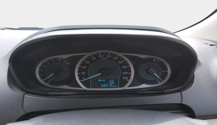 2016 Ford Figo Aspire TITANIUM 1.2 PETROL, Petrol, Manual, 68,316 km, interior