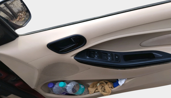 2016 Ford Figo Aspire TITANIUM 1.2 PETROL, Petrol, Manual, 68,316 km, interior