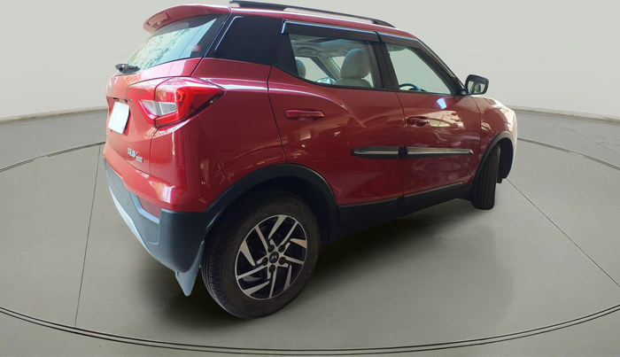 2023 Mahindra XUV300 W8 (O) 1.2 PETROL AMT, Petrol, Automatic, 13,071 km, exterior