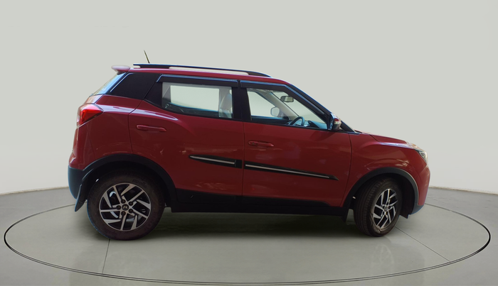 2023 Mahindra XUV300 W8 (O) 1.2 PETROL AMT, Petrol, Automatic, 13,071 km, exterior