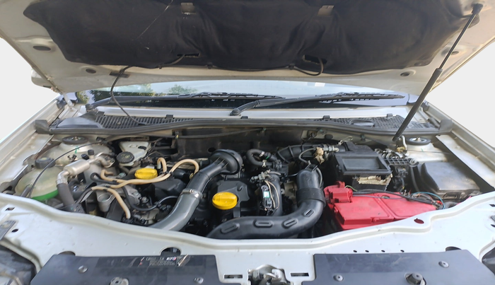2016 Renault Duster 85 PS RXE DIESEL, Diesel, Manual, 1,84,549 km, exterior