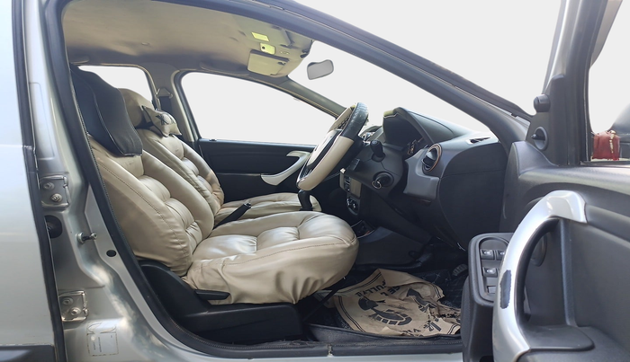 2016 Renault Duster 85 PS RXE DIESEL, Diesel, Manual, 1,84,549 km, interior