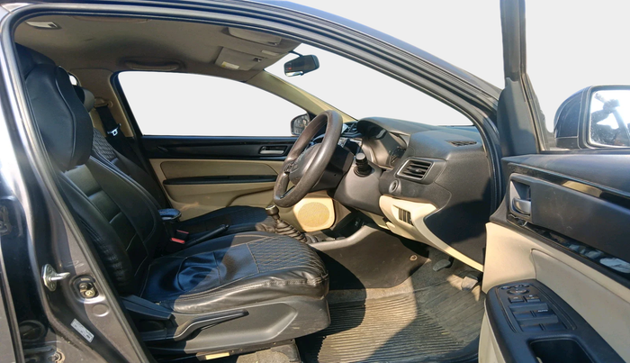 2018 Honda Amaze 1.5L I-DTEC VX, Diesel, Manual, 1,49,434 km, interior