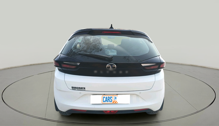 2024 Tata ALTROZ XZ + SUNROOF, Petrol, Manual, 10,922 km, exterior