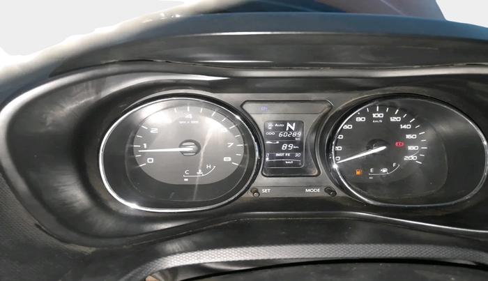 2018 Tata NEXON XZA PLUS DIESEL DUAL TONE, Diesel, Automatic, 60,289 km, interior