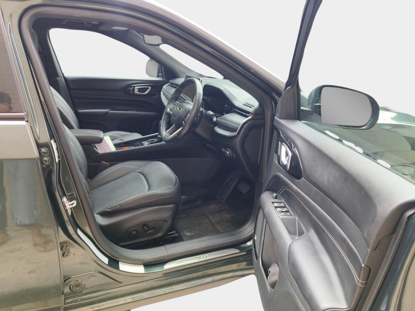 2022 Jeep Compass MODEL S (O) 1.4 PETROL DCT, Petrol, Automatic, 18,705 km, interior