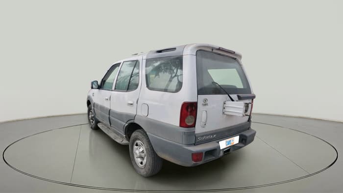 2012 Tata Safari 4X2 LX DICOR 2.2 VTT, Diesel, Manual, 88,367 km, exterior