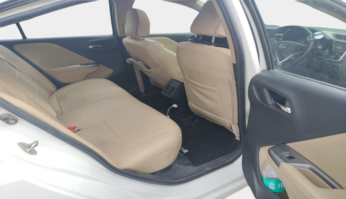 2016 Honda City 1.5L I-VTEC VX, Petrol, Manual, 1,21,094 km, interior
