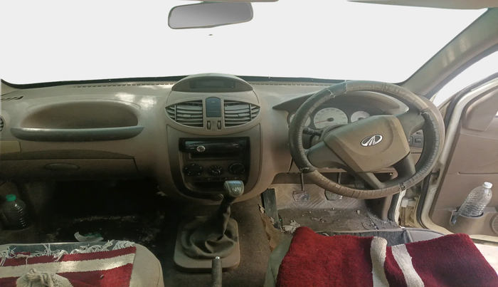 2011 Mahindra Xylo D4, Diesel, Manual, 1,19,981 km, interior