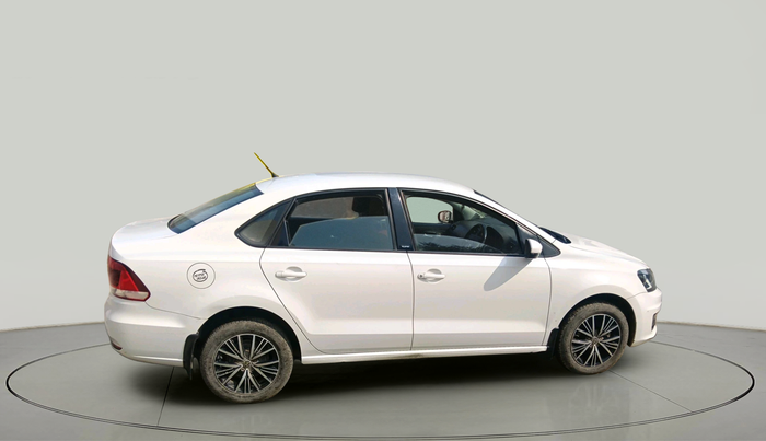 2017 Volkswagen Vento COMFORTLINE 1.6, Petrol, Manual, 48,884 km, exterior