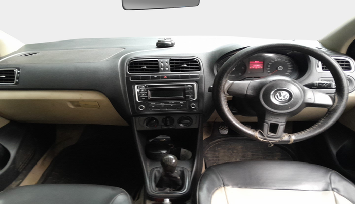 2014 Volkswagen Polo COMFORTLINE 1.2L, Diesel, Manual, 1,33,382 km, interior