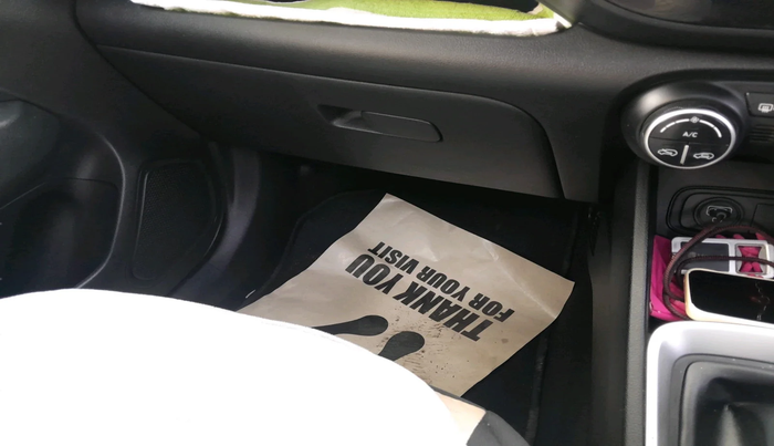 2021 Hyundai VENUE SX 1.0 TURBO, Petrol, Manual, 35,654 km, interior