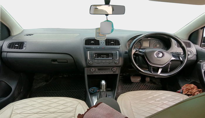 2016 Volkswagen Vento COMFORTLINE 1.2 TSI AT, Petrol, Automatic, 55,246 km, interior