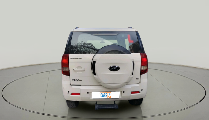 2018 Mahindra TUV300 T8, Diesel, Manual, 1,50,531 km, exterior