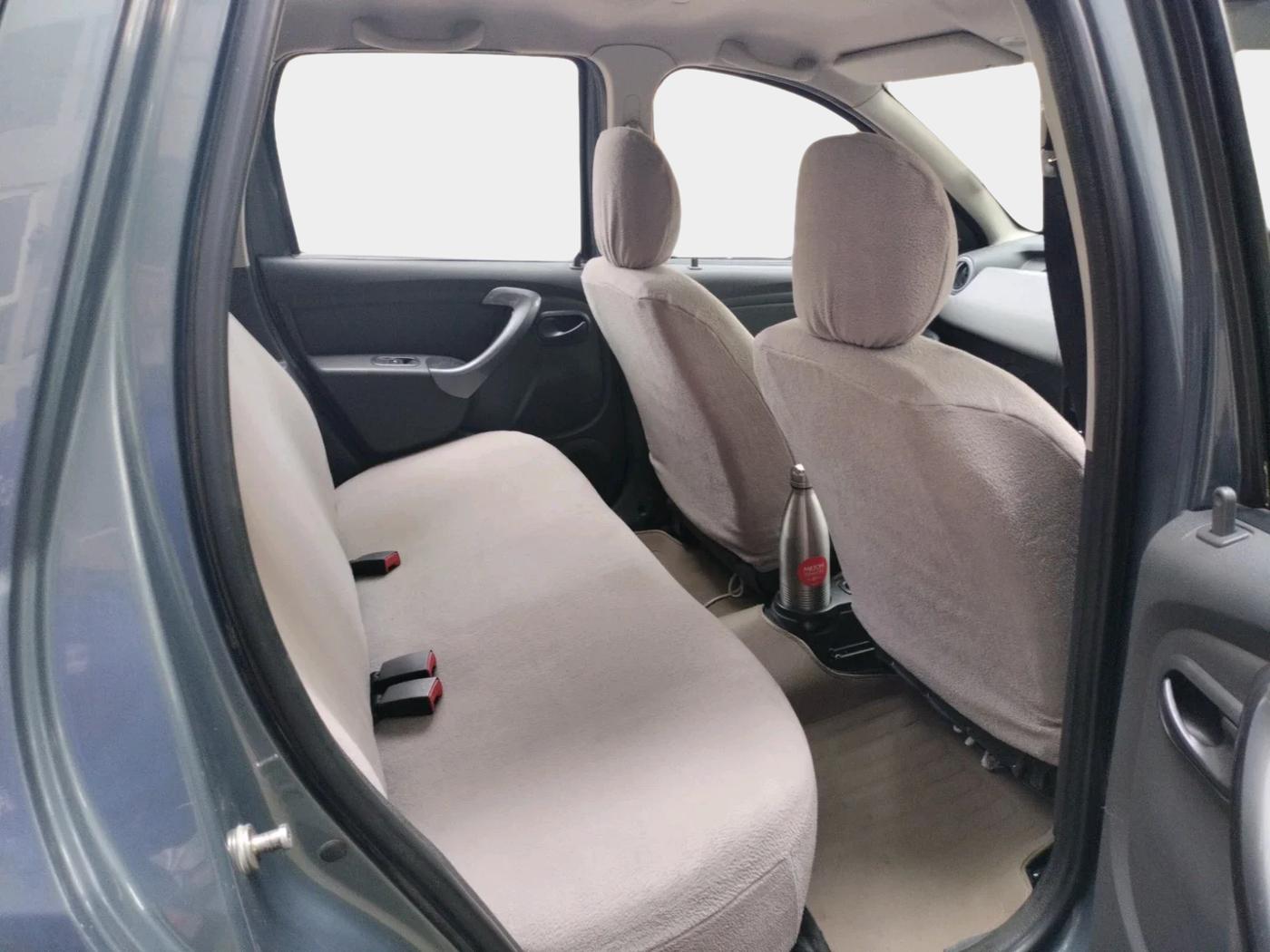 2013 Renault Duster 85 PS RXE DIESEL, Diesel, Manual, 1,55,849 km, interior