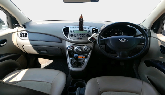 2014 Hyundai i10 SPORTZ 1.1, Petrol, Manual, 68,839 km, interior