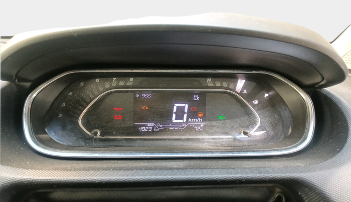 2022 Tata Tiago XZ PLUS PETROL, Petrol, Manual, 49,232 km, interior