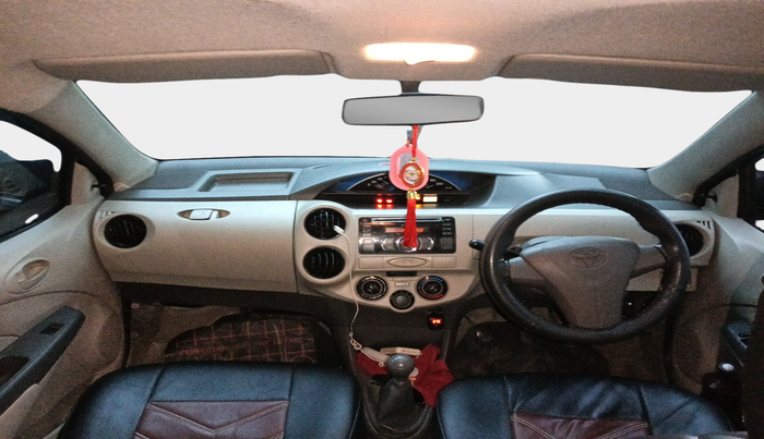 2014 Toyota Etios Liva G, Petrol, Manual, 65,804 km, interior
