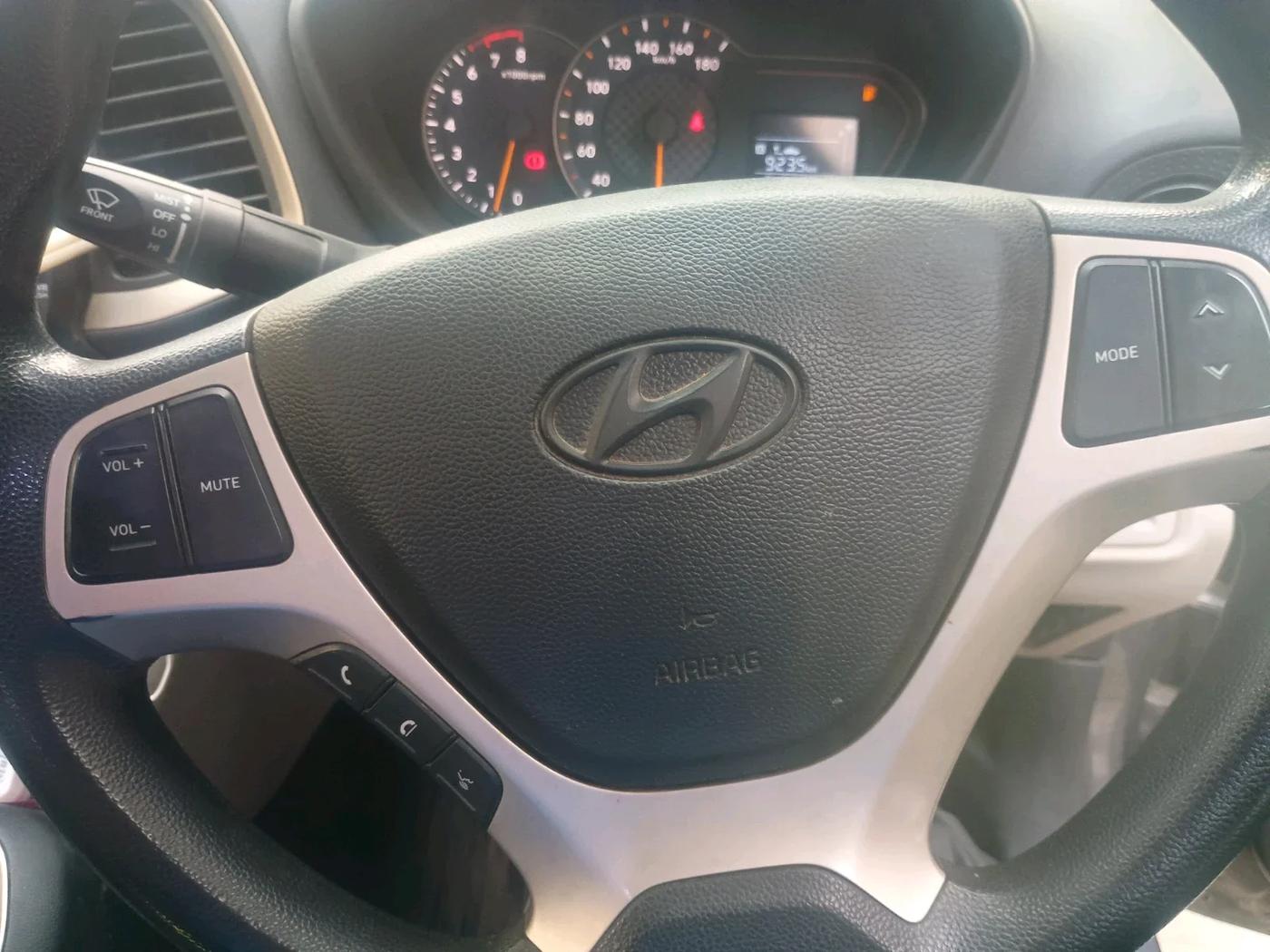 2020 Hyundai NEW SANTRO SPORTZ MT, CNG, Manual, 64,981 km, interior