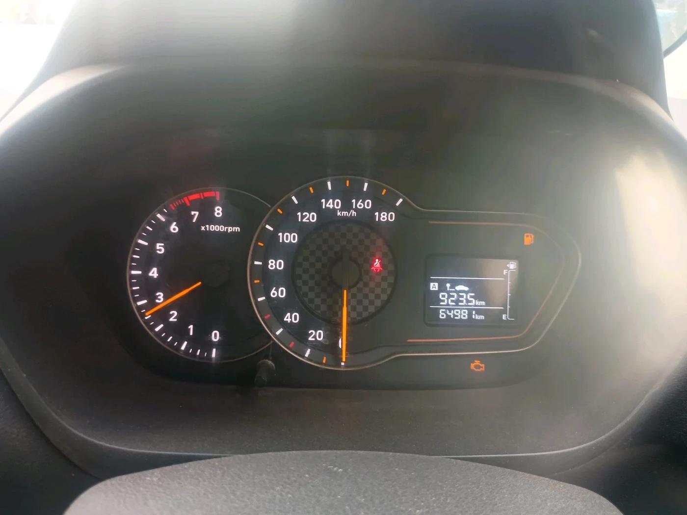 2020 Hyundai NEW SANTRO SPORTZ MT, CNG, Manual, 64,981 km, interior