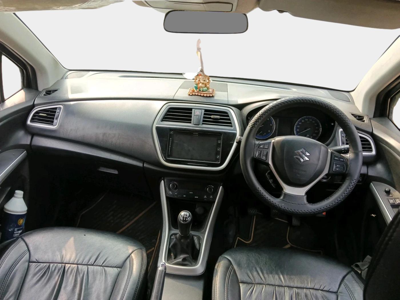 2016 Maruti S Cross ZETA 1.3, Diesel, Manual, 1,13,133 km, interior