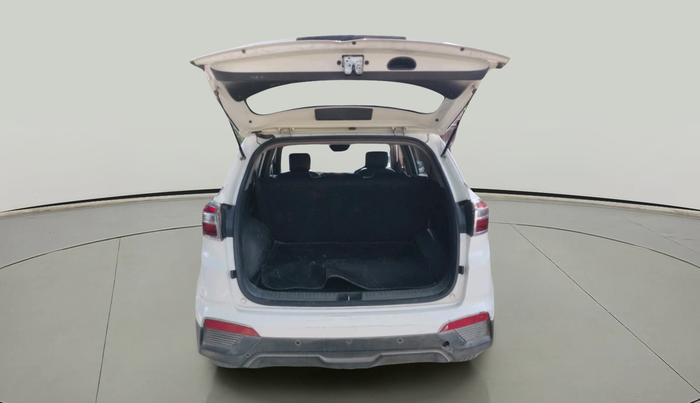 2016 Hyundai Creta BASE 1.6 PETROL, Petrol, Manual, 1,24,065 km, exterior