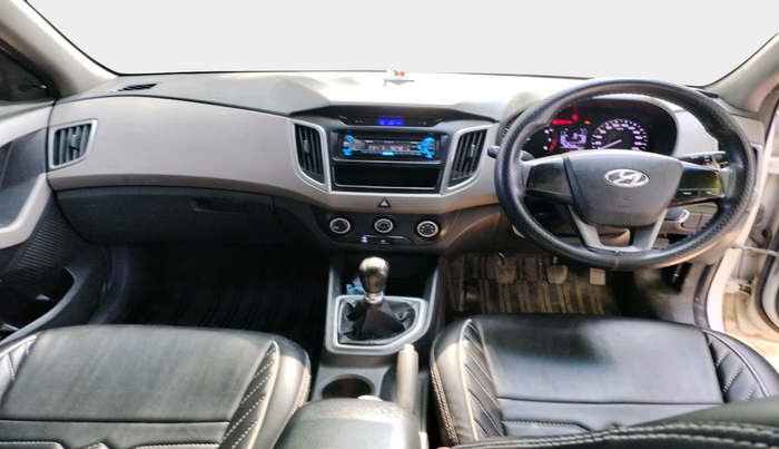 2016 Hyundai Creta BASE 1.6 PETROL, Petrol, Manual, 1,24,065 km, interior