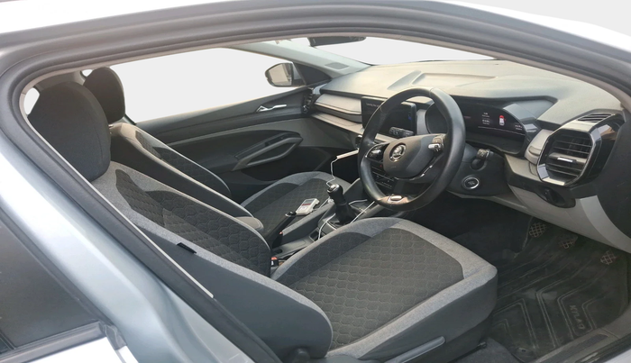 2025 Skoda Kylaq Signature Plus, Petrol, Manual, 6,307 km, interior