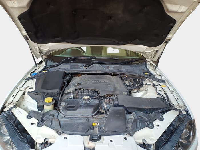 2013 Jaguar XF 3.0 DIESEL, Diesel, Automatic, 58,000 km, exterior