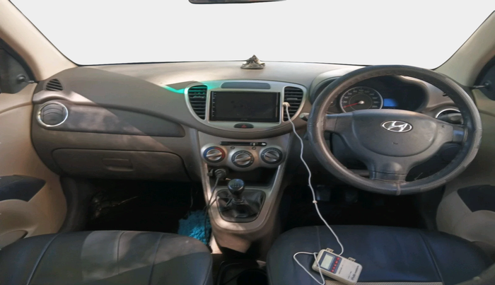 2012 Hyundai i10 MAGNA 1.2, Petrol, Manual, 80,491 km, interior