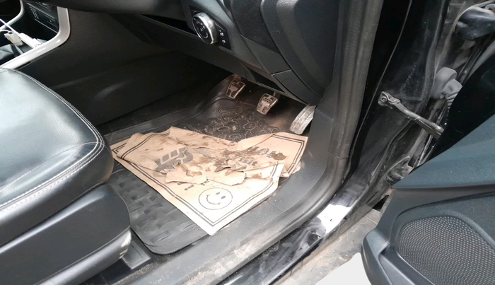 2018 Ford Ecosport TITANIUM + 1.5L DIESEL, Diesel, Manual, 66,885 km, interior