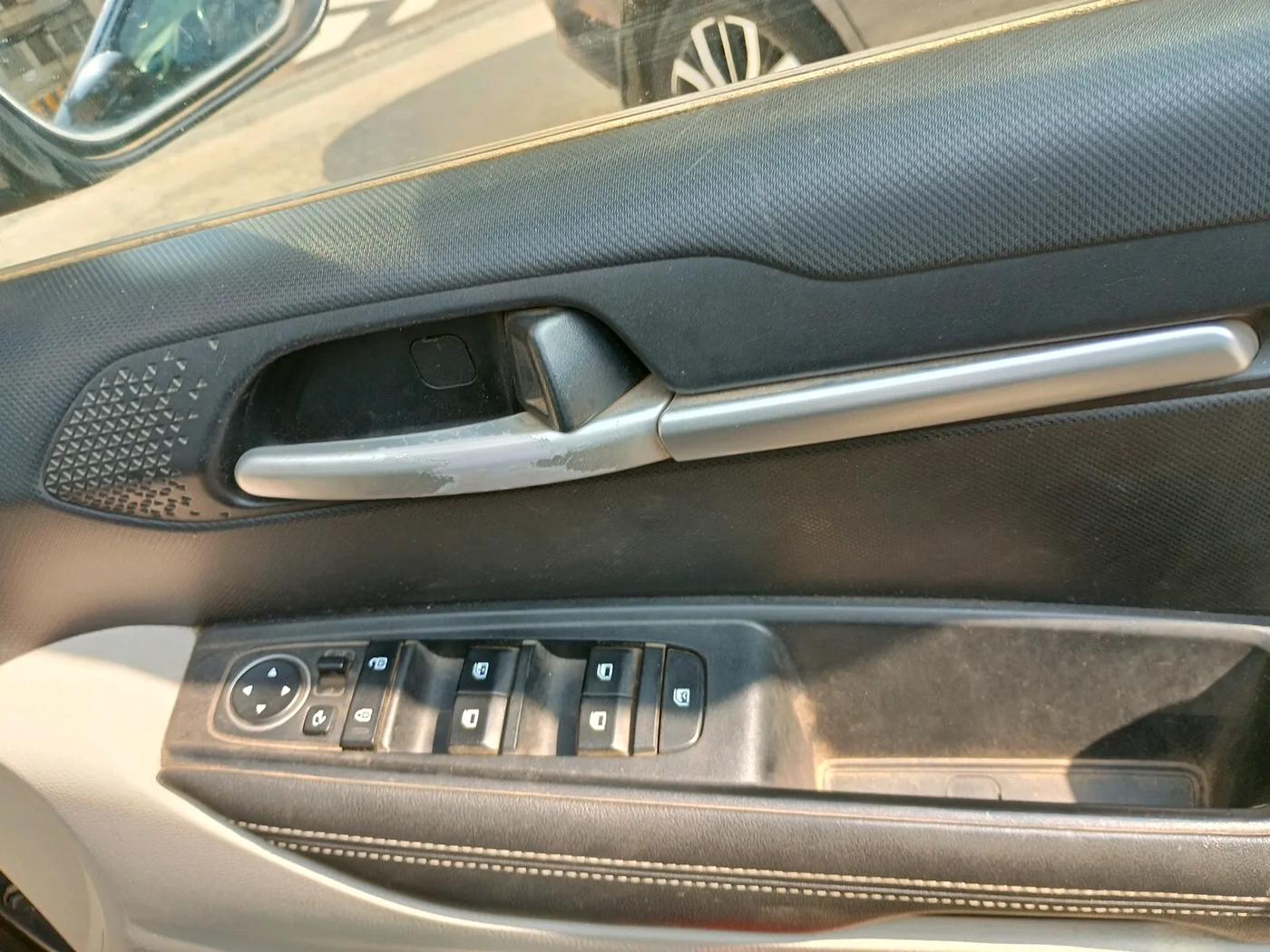 2021 KIA SONET HTX 1.5, Diesel, Manual, 82,270 km, interior