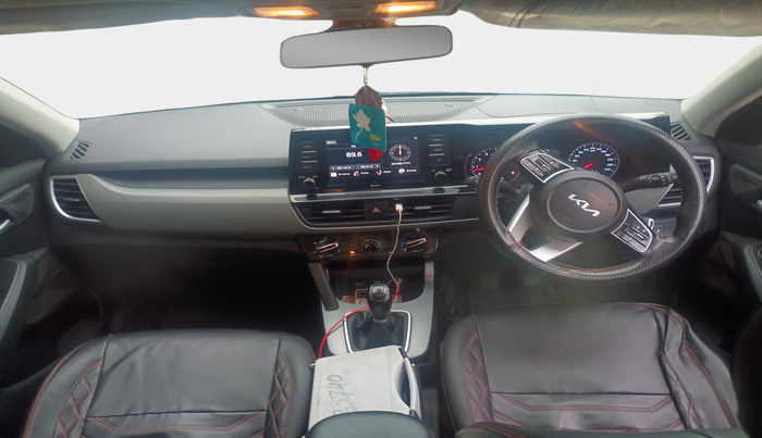 2022 KIA SELTOS HTK 1.5 PETROL, Petrol, Manual, 72,809 km, interior
