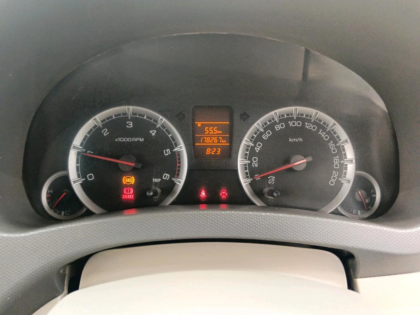2013 Maruti Ertiga VDI, Diesel, Manual, 1,78,267 km, interior