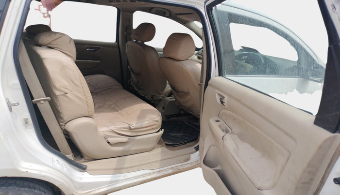 2016 Maruti Ertiga ZDI + SHVS, Diesel, Manual, 1,84,984 km, interior